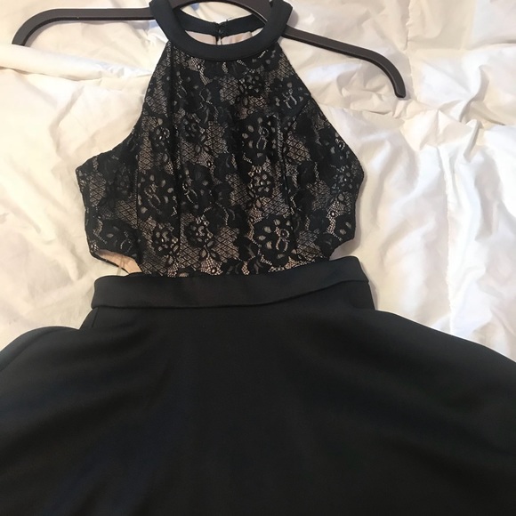 Homecoming dress - Picture 1 of 3